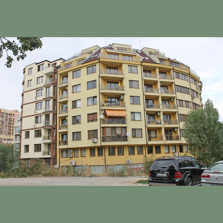 Flora Apartment Centrum Sofie Exteriér fotografie