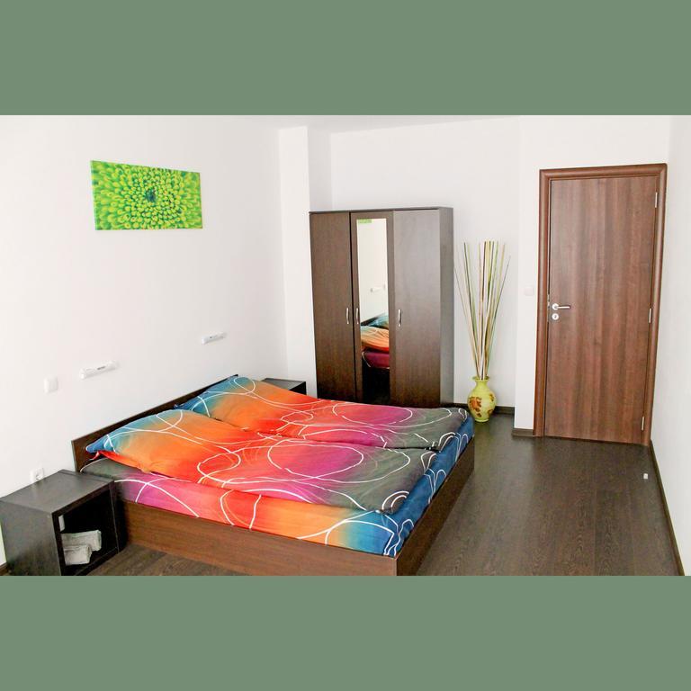 Flora Apartment Centrum Sofie Exteriér fotografie